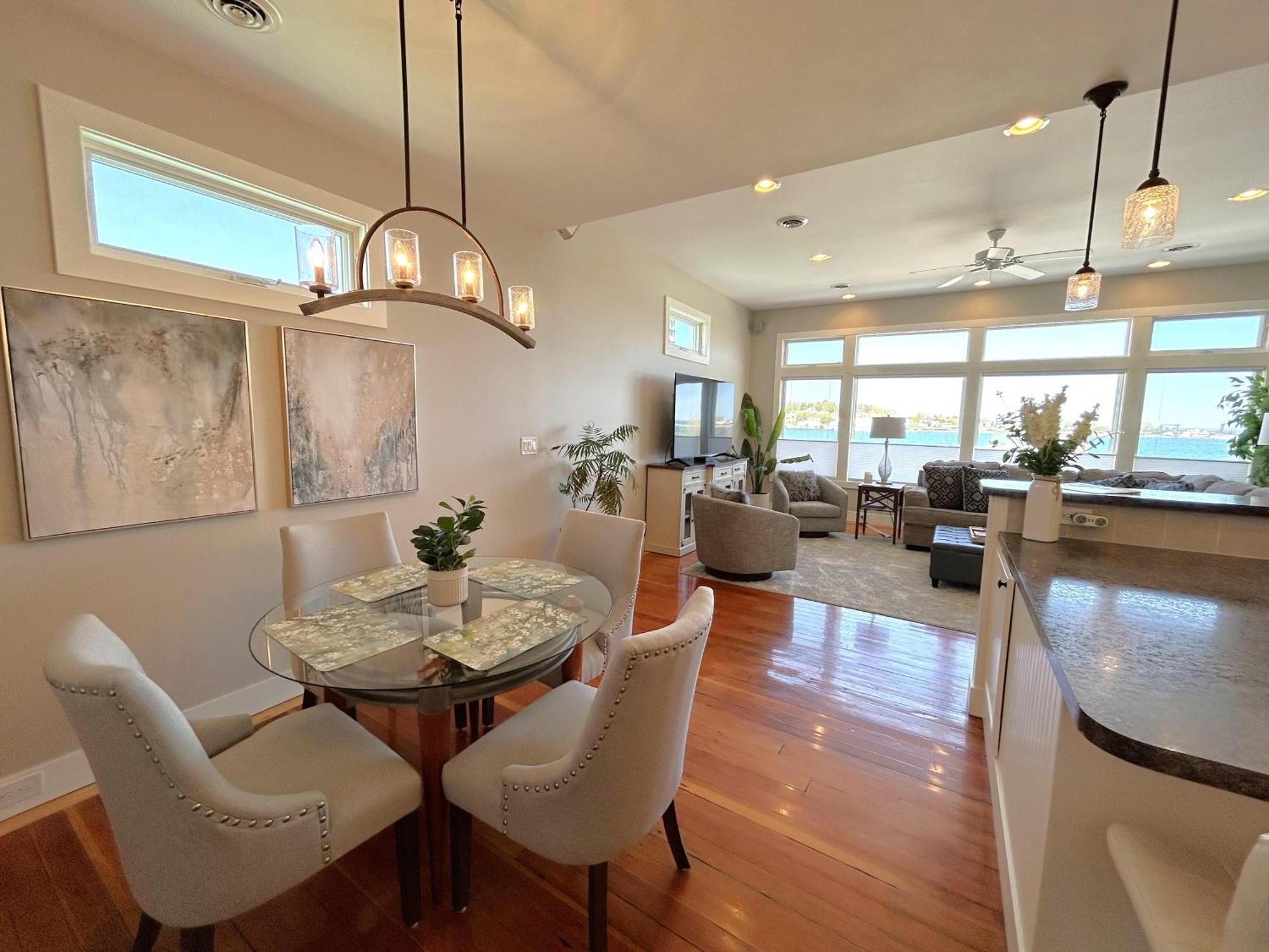 Villa St Ignace Loft Saint Ignace Esterno foto